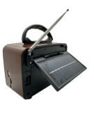 Everton RT-826 Orta Boy Solar Güneş Enerjili Bluetooth, Nostalji , FM/AM/SW 3 Band Radyo ,usb, sd ,Aux mp3 player