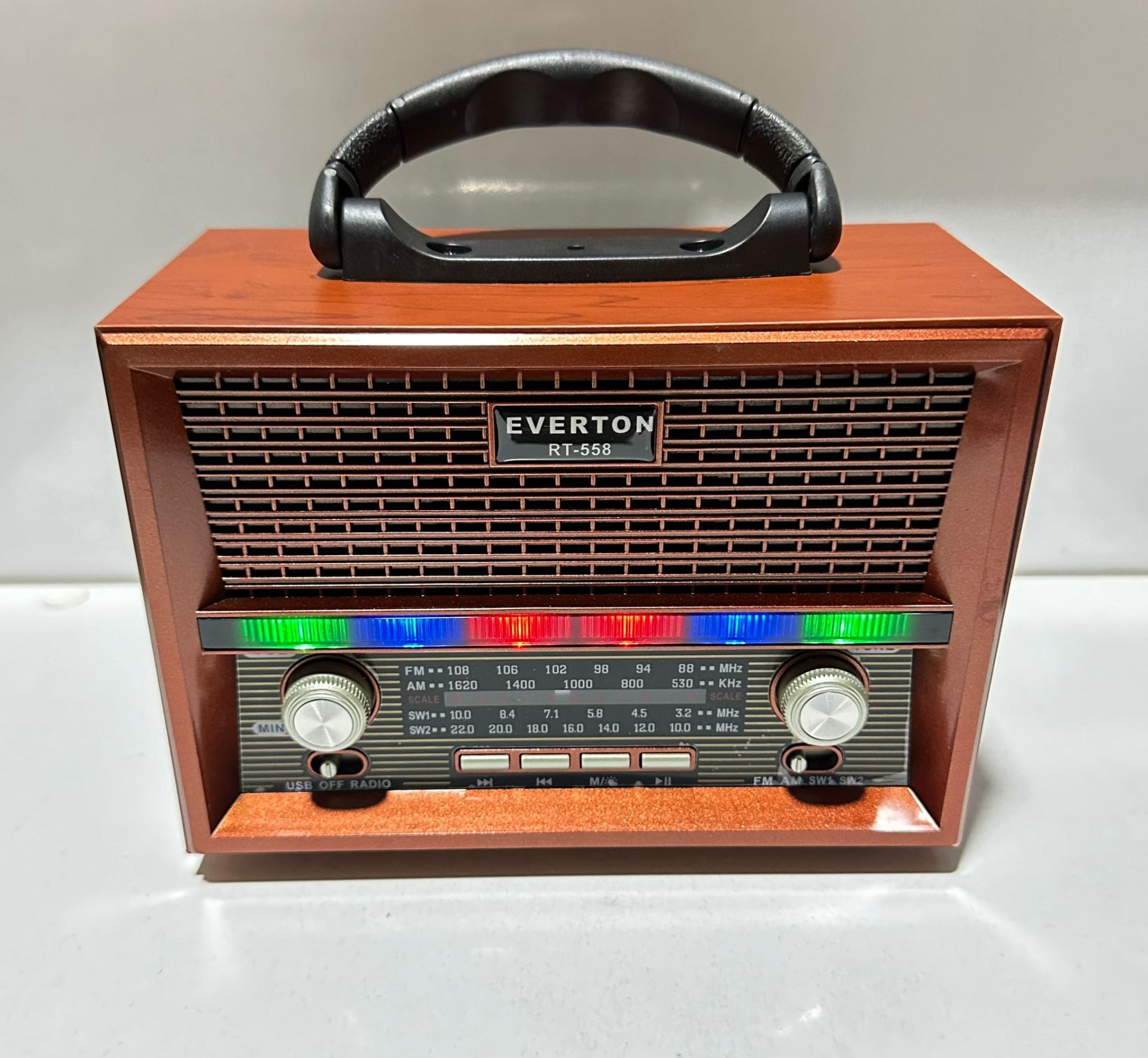 Everton RT-558 Nostalji Ledli Bluetooth/USB/Sd kart/ Radyo mp3 Player Müzik Kutusu